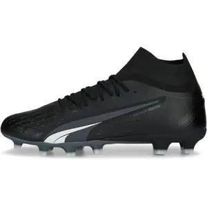 PUMA Ultra PRO Sportschoenen Mannen - Maat 42 pas cher