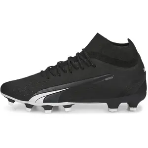 PUMA Ultra PRO Sportschoenen Mannen - Maat 44.5 pas cher