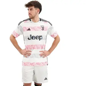 Adidas T-shirt à Manches Courtes Loin Juventus 23/24 pas cher