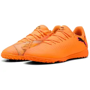 Puma Chaussures De Football Future 8 Play Tf pas cher