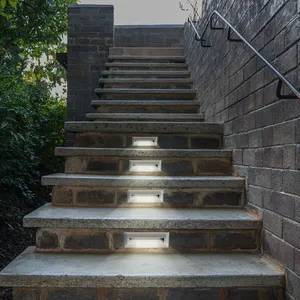 ETC-SHOP Eclairage de marche extérieur éclairage d'escalier de jardin terrasse, gris, led 3W 110Lm blanc neutre, LxHxP 23x8x2,8 cm, lot de 4 pas cher