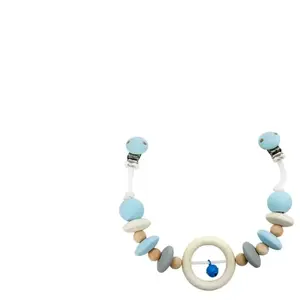 Hess Holzspielzeug Bass et Bass Hochet Bleu De Poussette Avec Clips - Fabriqué En Allemagne - Jouet En Bois Bébé pas cher