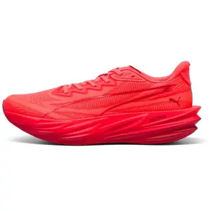 Chaussures Puma Deviate Pure NITRO Rouge AW26, Taille 42 - EUR pas cher