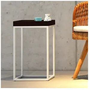 Jan Kurtz, Table basse, Pino (32.7 x 32.7 x 55 cm)Vendu pargalaxus