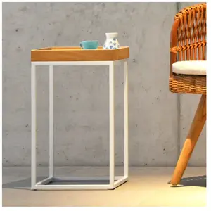 Jan Kurtz, Table basse, Pino (32.70 x 32.70 x 55 cm)