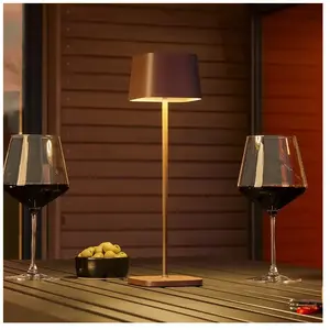 Helestra, Lampe de table, Kori (120 lm) pas cher