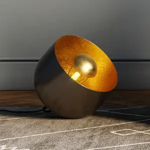 Lampe Apollon Smooth noire 28cm Kare Design pas cher