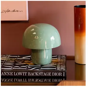 Lampe Mushroom 20cm vert sage Kare Design pas cher