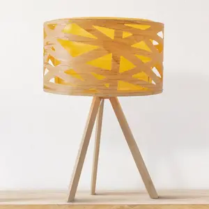 Näve NAVE Lampe à poser FINJA en PVC effet bois naturel pas cher