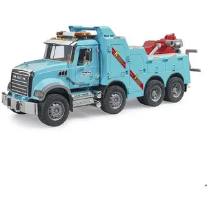 Bruder MACK Granite Remorquage de camion avec son et lumière pas cher