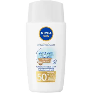 NIVEA SUN UV Face Specialist Ultra Light Daily Fluid Medium Tinted SPF... pas cher