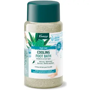 Kneipp Menthe Aquatique Cristaux de Bain Pieds Rafraîchissant 600g pas cher