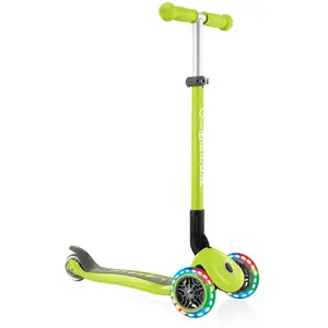 Comparateur de prix : Trottinette enfant lumineuse et pliable Primo Vert - GLOBBER