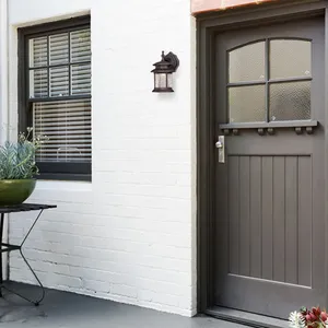 Westinghouse Lighting 64003 Luminaire mural d'extérieur à LED à intensité variable à une lampe, finition bronze huilé à verre craquelé clairVendu parmanomano