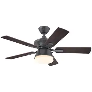 Westinghouse Ventilateur de plafond extérieur Nevada Fer avec lumière pas cher