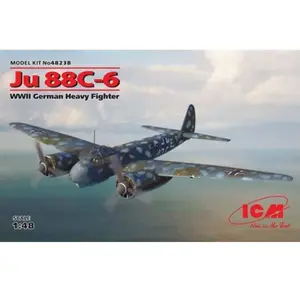 ICM 48238 JU 88C-6, WWWII German Heavy Fighter Kit de Montage pour Avion Gris