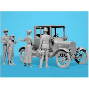 ICM Modelbouwpakket Auto - 35829 Doctor on Call - Ford Model T - Amerikaanse Klassieke Auto met 4 Figuren Plastic - 1:35 - Modelbouw pas cher