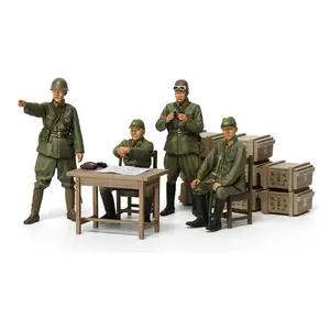Kit de figurines militaires - TAMIYA - Officiers Armée Japonaise - 4 personnages - Accessoires inclus pas cher