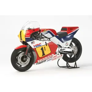 Tamiya 300014121-1:12 Honda NSR500 '84 pas cher