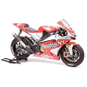 Tamiya - 14100 - Maquette - Yamaha YZR M1 2004 - Echelle 1:12 pas cher