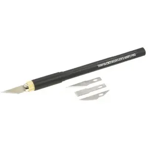Tamiya - 74098 - Accessoire pour Maquette - Couteau Modéliste Pro pas cher