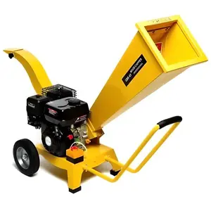 Broyeur de végétaux thermique VARAN - 196 cc - 6,5 CV - Capacité de br... pas cher