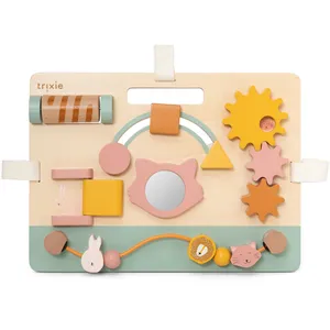Trixie Panneau d'activités en bois Mrs. Cat pas cher