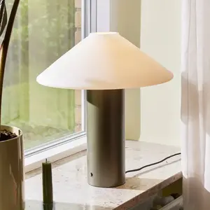 Comparateur de prix : Lampe De Table En Verre Vert Foncé