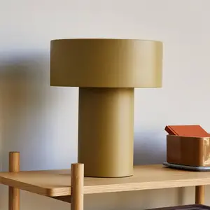 Hübsch Lampe de table Hubsch Interior Aki - khaki - 30x37 cm/E27 pas cher
