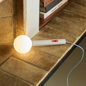 Hübsch wandlamp Talk lichtgrijs