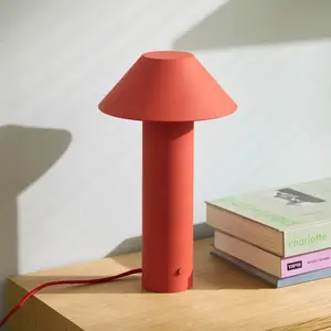 Hübsch Tower Table Lamp Red pas cher