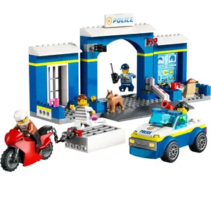 LEGO® City 60370 La course-poursuite au poste de police pas cher