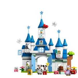LEGO Disney Mickey et ses amis Le château magique 3-en-1 10998 pas cher