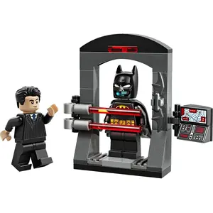 LEGO 30726 Batman : Bruce Wayne und der Batsuit pas cher