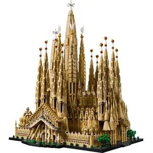 LEGO Architecture La Sagrada Família 21065 pas cher