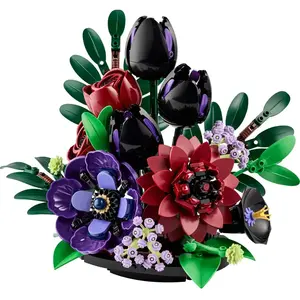 LEGO Botanicals La composition florale sombre 11513 pas cher
