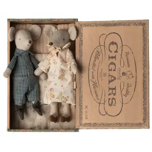 Maileg Knuffelmuis Opa en Oma in Cigarbox 17cm pas cher