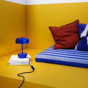 Dyberg Larsen, Lampe de table, H 25,7 - Métal - Blå pas cher