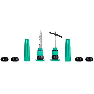 Bouchon anti-crevaison - Pour pneu sans chambre à air - Turquoise - Kit complet - Muc-Off pas cher
