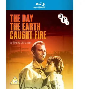 BFI Import Day The Earth Caught Fire pas cher