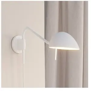 Astro - Serge Plug-In Wandlamp