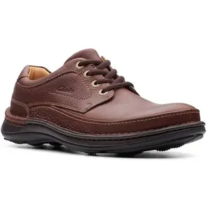 Comparateur de prix : Clarks Basket Cuir Clarks Nature Three - 41