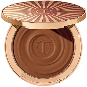 Charlotte Tilbury - Beautiful Skin Sun-kissed Glow Bronzer - 3 Tan pas cher
