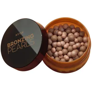 Avon, Highlighter + autobronzant, Brightening pearls (Blush Pearls) 28 g (Froideur, 28 g) pas cher