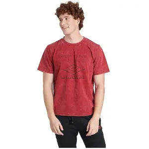 Umbro Large Logo T-shirt Met Korte Mouwen Rood M Man