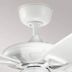 KICHLER Ventilateur de plafond Kevlar Ø152cm en aluminium Mattweiss IP44 pour la zone intérieure et extérieure avec une chaîne de traction pas cher