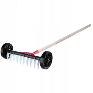 KADAX Gazonventilator met wielen, tuinklauw voor gazon, tuin, mos, snijhark van metaal, handmatige verticuteermachine, tuingereedschap, gazonbeluchter, cultivator (met steel) pas cher