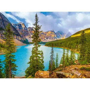 Castorland Moraine Lake, Banff National Park, Canada 201037