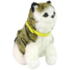 Lean Toys Le pelage doux du chaton en peluche interactif caresse sa tê... pas cher