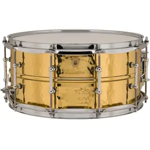 Comparateur de prix : Ludwig Hammered Brass Snare LB422BKT, 14"x6,5" - Snare drum